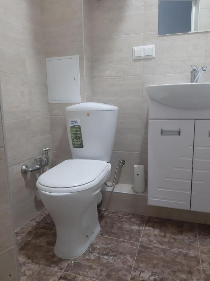 Aura On Sydykova Street 290 Apartment Bișkek Exterior foto