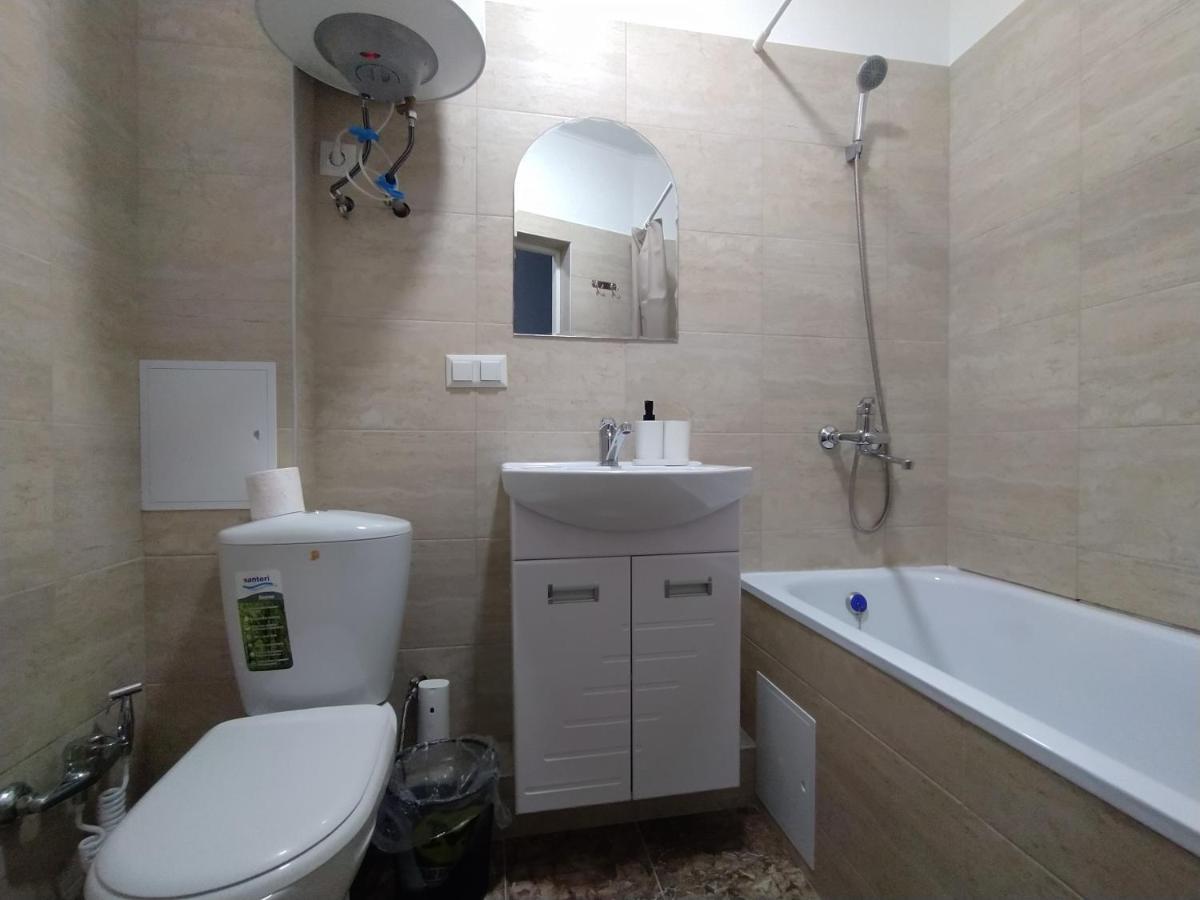 Aura On Sydykova Street 290 Apartment Bișkek Exterior foto